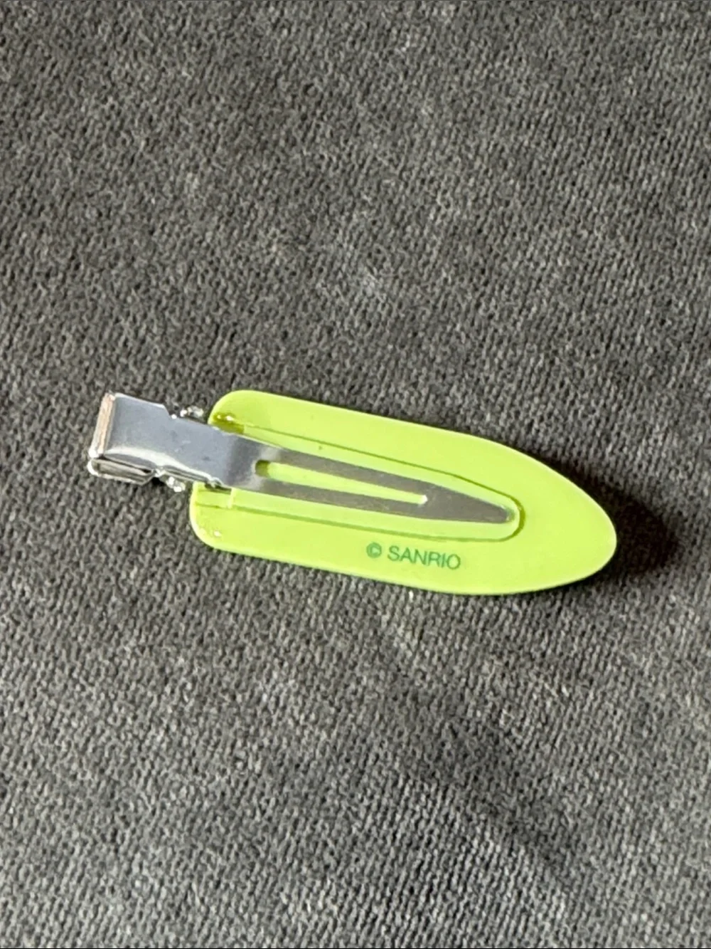 Crème x Keroppi Crease Free Hair Clips (2 Packs of 4) Sanrio NEW